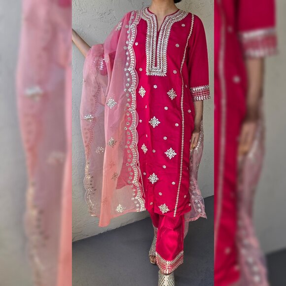 NEW Pink Embroidered Suit NEGOTIABLE - Picture 1 of 7